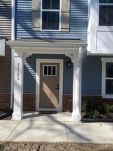 2678 Azalea Garden Rd in Norfolk, VA - Building Photo - Building Photo