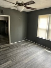 205 Andrew Springs Dr in Colp, IL - Building Photo - Building Photo