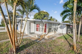 108 SW 24th Ave in Fort Lauderdale, FL - Building Photo - Building Photo