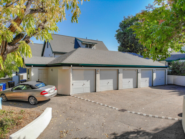 226 Mora St in Santa Cruz, CA - Building Photo - Building Photo