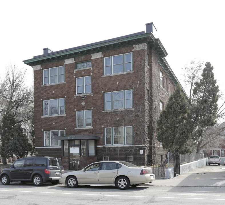 1921 1st Ave S in Minneapolis, MN - Building Photo