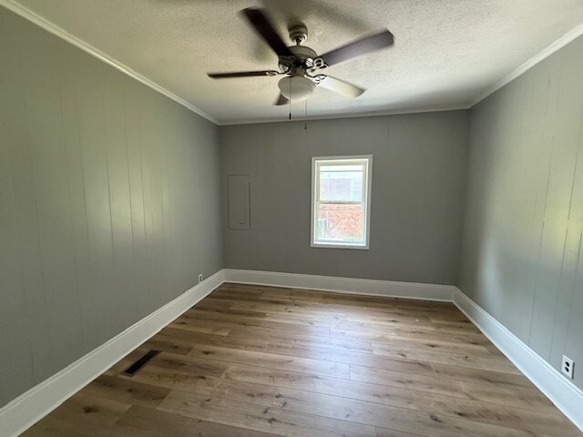 4011 Creswell St in Milan, TN - Building Photo - Building Photo