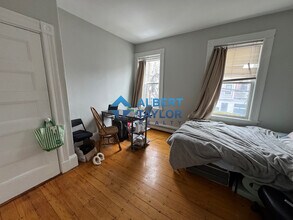 135 Columbia St, Unit 2L in Cambridge, MA - Foto de edificio - Building Photo