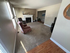 809 Poe Ave in Ames, IA - Building Photo - Building Photo