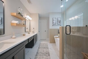 5615 Haven Point Dr in Houston, TX - Building Photo