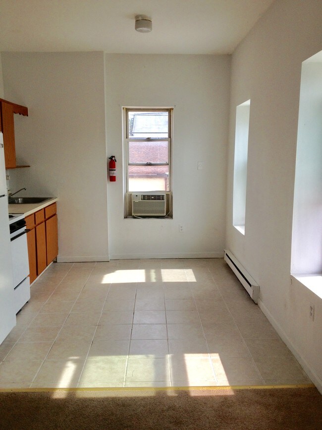 444 Bridge St Apartments and Nearby Phoenixville Apartments For Rent Phoenixville, PA