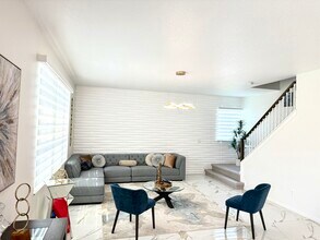 1732 Flourish Ave in Kissimmee, FL - Building Photo - Building Photo