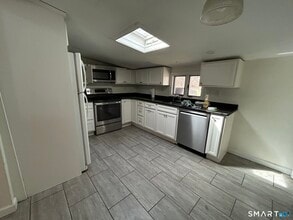 236 Wire Mill Rd in Stamford, CT - Building Photo - Building Photo