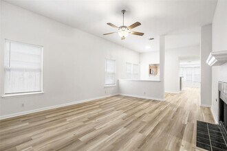21308 Grand National Ave in Pflugerville, TX - Building Photo - Building Photo