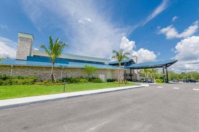 13594 Whispering Lakes Ln in Palm Beach Gardens, FL - Foto de edificio - Building Photo