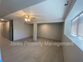 5700 S Wabash Ave in Chicago, IL - Building Photo - Building Photo