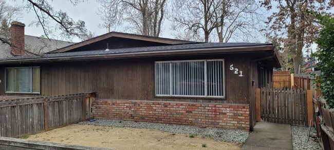 property at 521-521 S Holly St