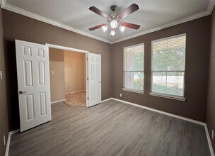 1915 Sand Creek Rd in Cedar Park, TX - Building Photo - Building Photo