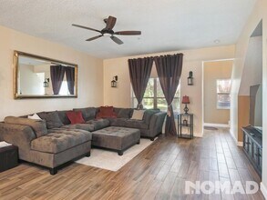 1902 Beacon Bay Ct in Apopka, FL - Building Photo - Building Photo