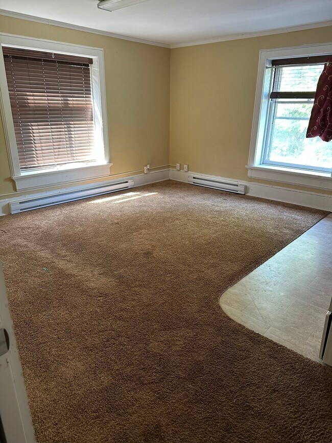 62 Brinkerhoff St in Plattsburgh, NY - Building Photo - Building Photo