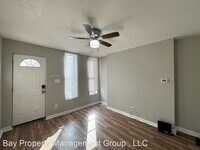 1149 W Cross St photo'