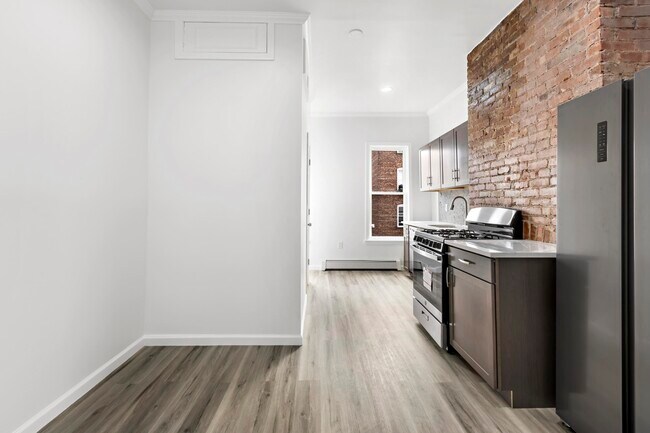 20 St Pauls Ave in Jersey City, NJ - Building Photo - Building Photo