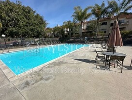 2823 Andover Ave in Carlsbad, CA - Building Photo