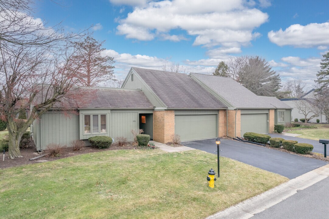 2847 Westowne Ct in Toledo, OH - Building Photo