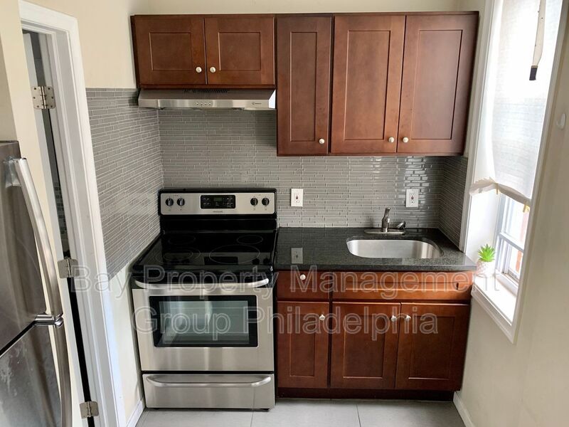 2419 E Allegheny Ave Photo