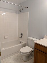 3985 Pearlberry Ct in Woodbridge, VA - Foto de edificio - Building Photo