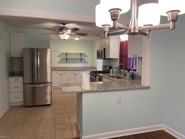 2754 Greendale Ave in Norfolk, VA - Building Photo - Building Photo