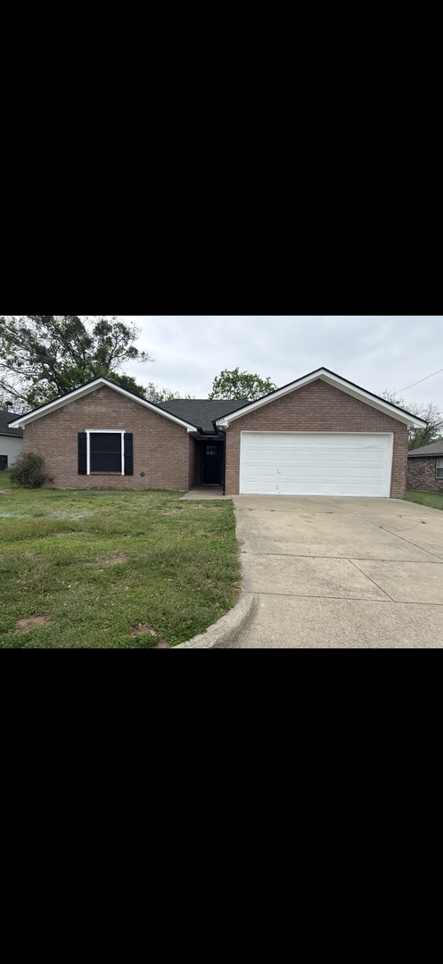 property at 3713 Devonaire Dr