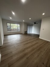 649 Westbourne Dr in West Hollywood, CA - Foto de edificio - Building Photo