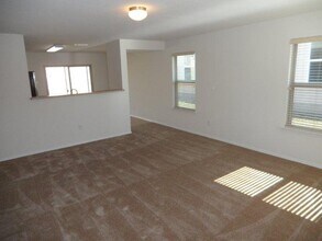 2201 Sims Dr in Fort Worth, TX - Building Photo - Building Photo