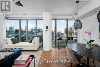 95-1595 Bathurst St in Toronto, ON - Building Photo - Building Photo