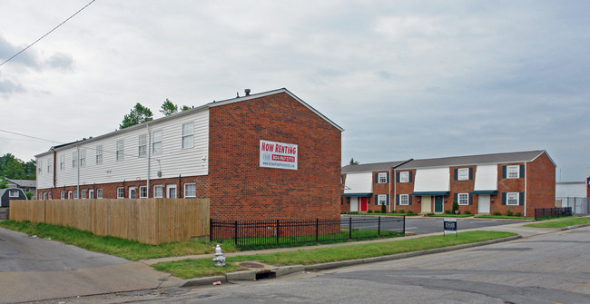 Graham Court Townhomes in Richmond, VA - Foto de edificio - Building Photo