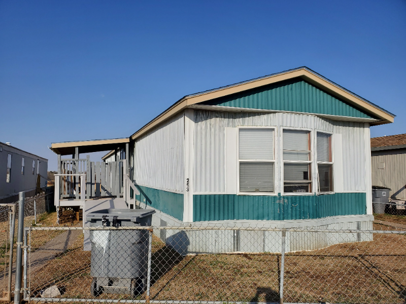 2504 SW Jefferson Ave in Lawton, OK - Building Photo