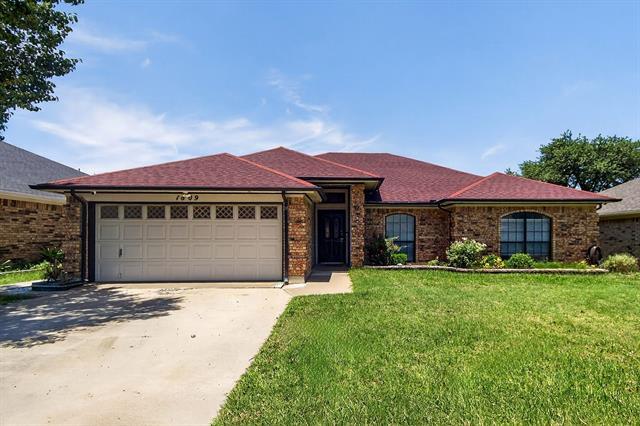 property at 1809 Greenbend Dr