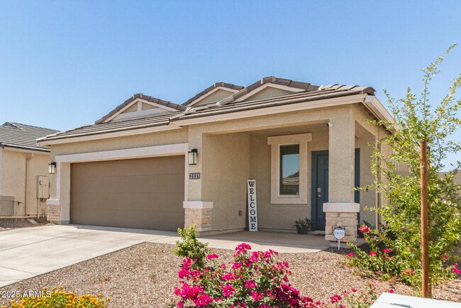 property at 2131 W Shelly Ave