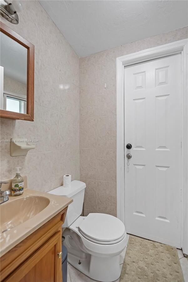 property at 6129 Hogan Creek Rd