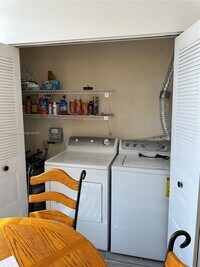 11 Willowbrook Ln photo'