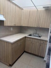 8007 W 6th Ave in Hialeah, FL - Building Photo - Building Photo