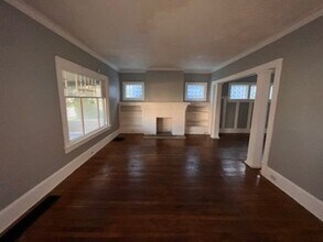13406 Ferris Ave in Cleveland, OH - Building Photo - Building Photo