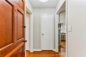 2592 Woodacres Rd NE in Atlanta, GA - Building Photo - Building Photo