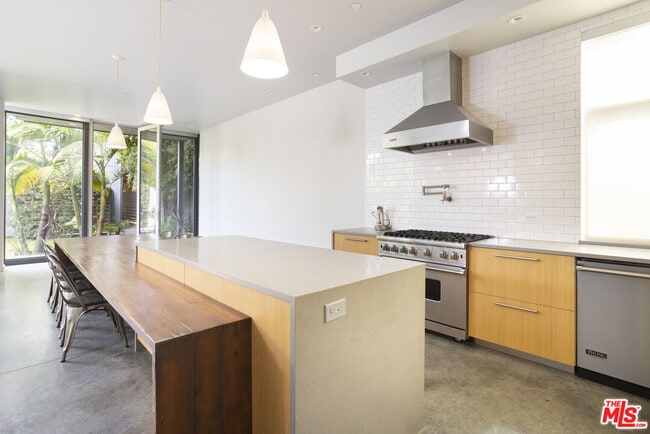 property at 707 Flower Ave