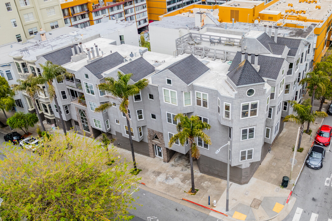 1000 Steiner St in San Francisco, CA - Building Photo