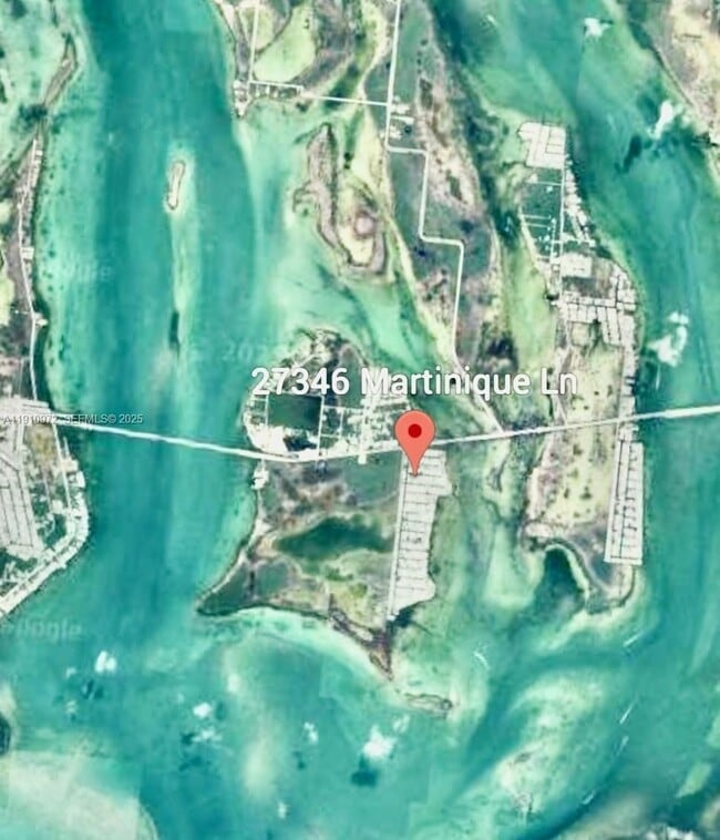 27346 Martinique Ln in Summerland Key, FL - Building Photo - Building Photo