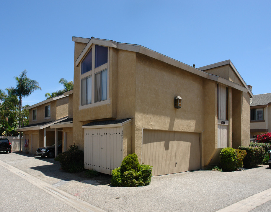 4791 James Cir in Huntington Beach, CA - Building Photo