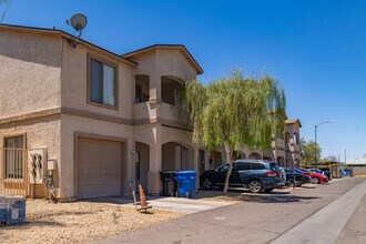 Casa Lomas in Avondale, AZ - Building Photo - Primary Photo