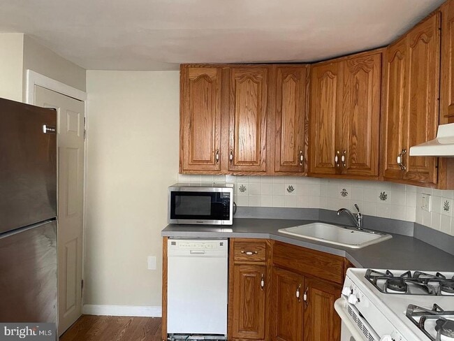 property at 416 Washington St