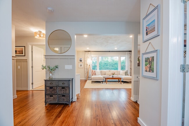 245 Birch Ln in Webster, NY - Foto de edificio - Building Photo