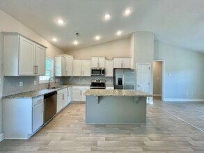 111 Alfalfa Dr in Parkton, NC - Building Photo - Building Photo