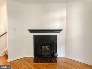 604 14th Pl NE in Washington, DC - Building Photo - Building Photo