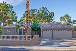 875 E Eldorado Ln in Las Vegas, NV - Building Photo