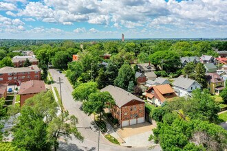 Underwood Apartments in Omaha, NE - Foto de edificio - Building Photo